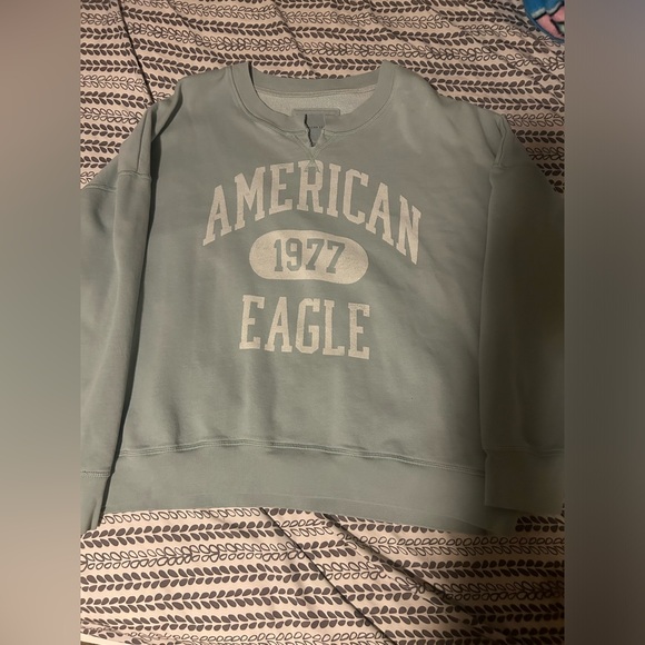 American Eagle Crewneck - Picture 1 of 3